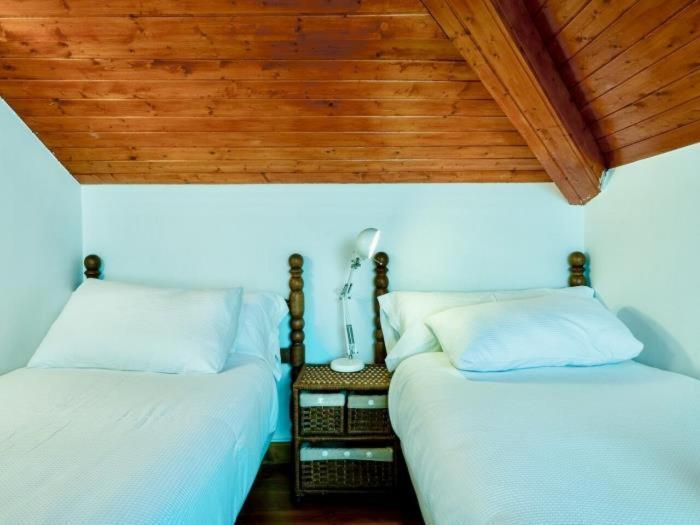 Casona En Puente Viesgoヴィラ エクステリア 写真