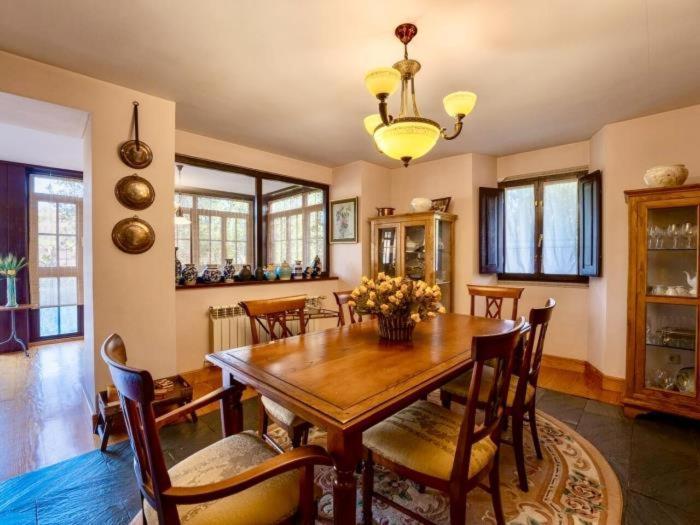 Casona En Puente Viesgoヴィラ エクステリア 写真